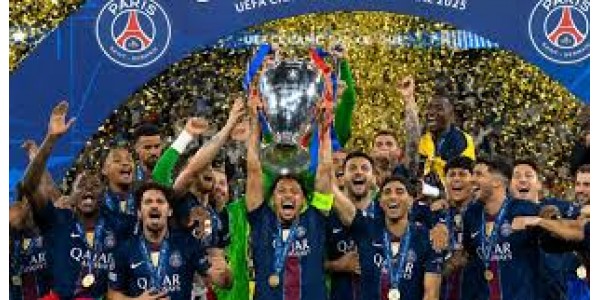 Paris Saint-Germain slo Arsenal 5-4 på straffer og vant dermed tittelen.